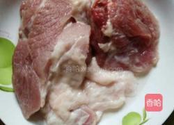 水滑肉的做法图解2