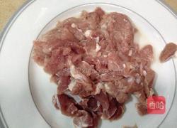 西兰花炒肉片的做法图解2