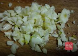 西蓝花炒虾仁的做法图解4