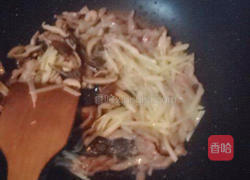 韭黄炒年糕的做法图解4