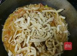 西红柿豆芽烩饼的做法图解7