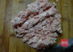 白萝卜肉包子的做法图解2