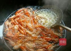青桔薄荷酱油虾的做法图解3