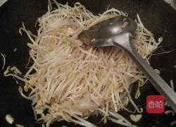 清炒绿豆芽的做法图解5