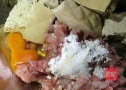 白菜肉圆汤的做法图解2