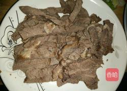 西芹胡萝卜炒双肉的做法图解1