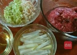 莲藕蕃茄牛肉丸(私房菜)的做法图解2