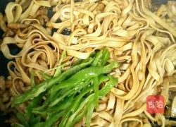 千张榨菜肉丝的做法图解9