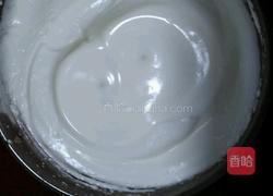 松仁蛋糕的做法图解3