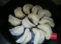 菠菜水煎包的做法图解3