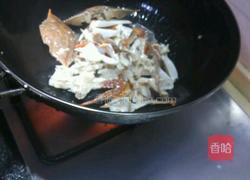 梭子蟹炒年糕的做法图解3
