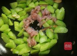 肉丝炒黄瓜的做法图解6