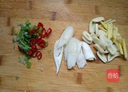 醋烹海鲳鱼的做法图解2