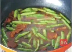 Illustration of Bean Braised Noodles 5