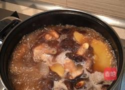 五花肉焖冬菇的做法图解4