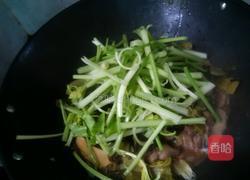 酸菜炆鹅的做法图解5