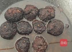 红焖狮子头的做法图解3