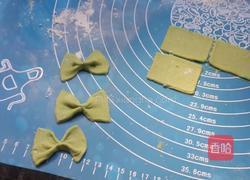 菠菜蝴蝶结面的做法图解6