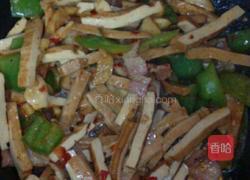 豆干炒腊肉的做法图解8