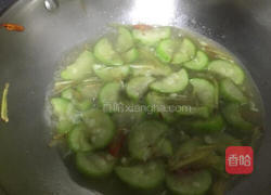 蛤蜊丝瓜的做法图解8