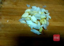 香菇炒萝卜的做法图解3