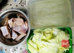 白菜粉丝炖排骨的做法图解3