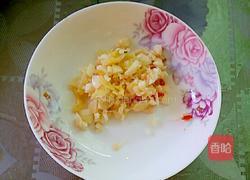 凉拌皮蛋的做法图解2