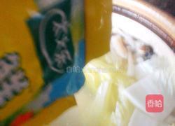 菌菇虾仁煲的做法图解7