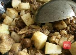 鸡架炒冬瓜的做法图解4