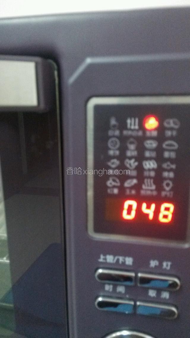 天气温度太低，我用了烤箱的发酵功能