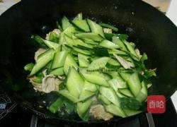 黄瓜溜肉片的做法图解8