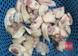 姜醋猪蹄蛋的做法图解2