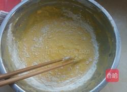 如何做鸡蛋饼不起疙瘩的做法图解3