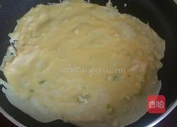 如何做鸡蛋饼不起疙瘩的做法图解6