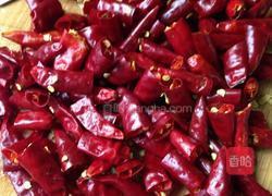 香煸辣子鸡的做法图解2