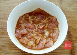 荷兰豆炒肉的做法图解2