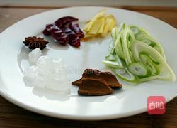 大白菜燉紅燒肉的做法圖解3