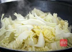 大白菜燉紅燒肉的做法圖解10