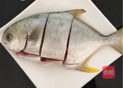 鲳鱼凉瓜排骨汤的做法图解1