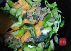 牛肉炒杏鲍菇土豆干的做法图解5