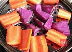 彩虹条纹面条的做法图解1