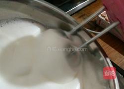 戚风蛋糕的做法图解5