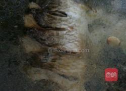 鲫鱼萝卜汤的做法图解7