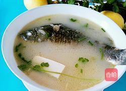 鲫鱼豆腐汤的做法图解10