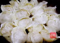 南瓜锅贴的做法图解11