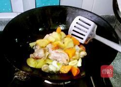 青椒烧鸡腿的做法图解6