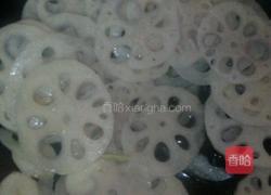 糖醋藕片的做法图解4
