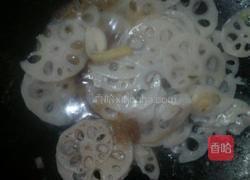 糖醋藕片的做法图解5