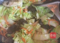 大白菜炒木耳的做法图解10