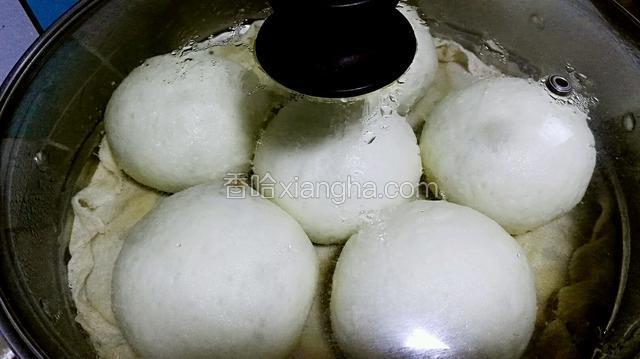 锅开大火蒸20分钟